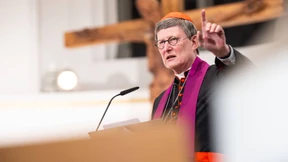 Woelki pocht auf Notwendigkeit eines zweiten Gutachtens