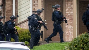 Nackter Angreifer erschießt vier Menschen in Nashville