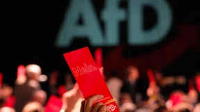 Auf beiden Augen blind