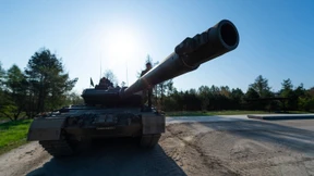 Merkel will Verteidigungsausgaben nur auf 1,5 Prozent steigern