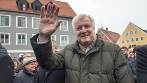 Seehofers Angebot zur eigenen Enthauptung
