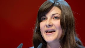 Juso-Chefin fordert de Maizières Rücktritt