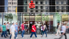 Bankkunden proben den Aufstand