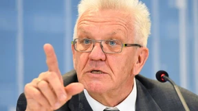 Kretschmann: Autoindustrie muss handeln