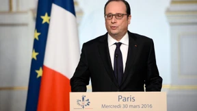 Hollande begräbt Pläne für Verfassungsänderung