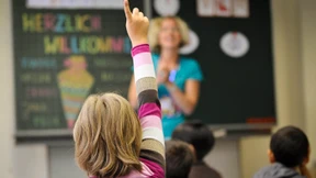 Streit um mehr Praxis für Junglehrer