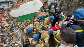 Tote und Verletzte bei russischen Angriffen