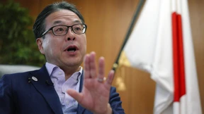 Japanischer Minister reist wegen Ghosn-Affäre nach Paris