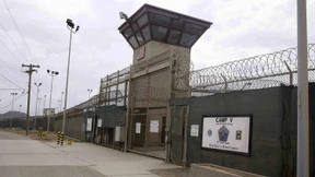 Zehn Guantánamo-Gefangene nach Oman überstellt