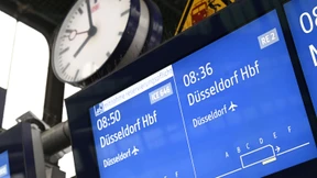 Bahn verschlechtert sich bei Pünktlichkeit im Juli erheblich