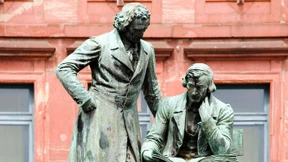 Neuer Glanz für Jacob und Wilhelm Grimm