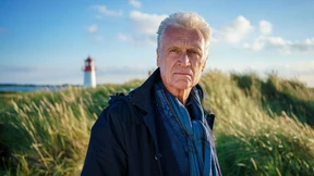 Zur Völkerverständigung kocht er deftigen Labskaus