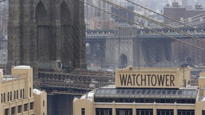 Zeugen Jehovas verkaufen ihr Hauptquartier