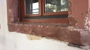 Kunststoff statt Sandstein