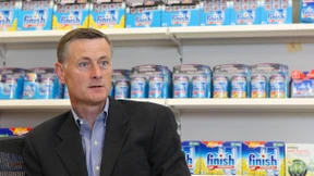 Risse im Reimann-Reich