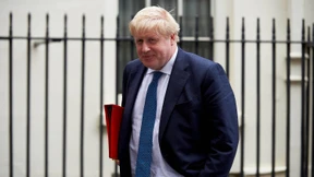 Johnson warnt Premierministerin vor „Klopapier-Brexit“