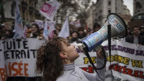 Lautstarker Protest gegen Macrons Rentenreform