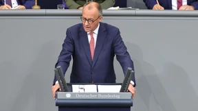 Heftiger Schlagabtausch zwischen Merz und Weidel