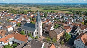 Mehr Raum in Diedenbergens Mitte
