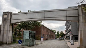 Wie schön, wenn man nicht jede Million erbetteln muss