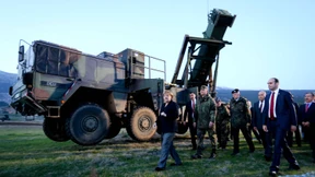 Die richtige Miene machen