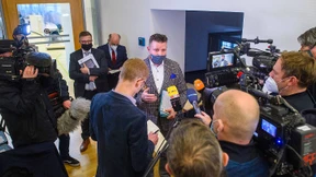 Haben die Volksvertreter nichts zu sagen?