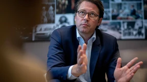 Scheuer fordert hartes Durchgreifen gegen abgelehnte Asylbewerber