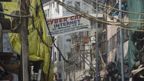 Die willigen Helfer der Diktatoren