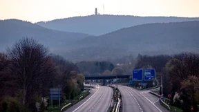Streit über A5 mit zehn Spuren