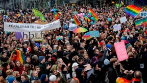 Gleichgeschlechtliche Paare in Finnland dürfen heiraten