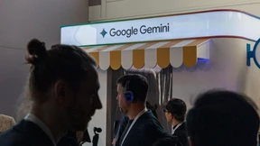 In Googles KI-Übersicht stecken oft kommerzielle Quellen