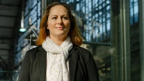 Vom Rollfeld ans Gleis