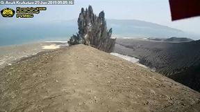 Überwachungskamera filmt Vulkanausbruch