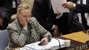 Clintons sorgloser Umgang mit Drohnenangriffs-Infos