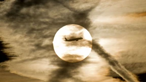 Wie lassen sich Turbulenzen beim Fliegen vermeiden?