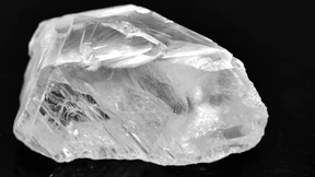 Sensationspreis für einen Rohdiamanten