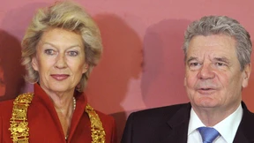 „Roth würdig verabschieden“