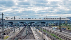 Nichts geht mehr bei der Bahn und am Flughafen