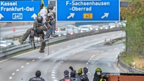 So beurteilt ein Gericht eine Straßenblockade per Kletterseil