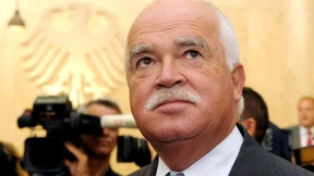 Gauweiler stellt weiteren Eilantrag in Karlsruhe