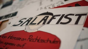 Lehrergewerkschaft und FDP fordern mehr Salafismus-Prävention