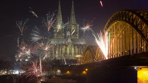 Köln will künftig Böller und Raketen von Domplatte verbannen