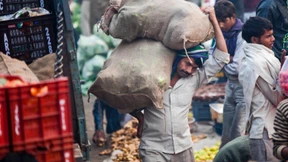 Wer rettet die Rupie?