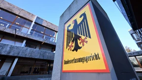 Beerdigt Karlsruhe den Solidaritätszuschlag?