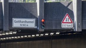 Arbeit an zweiter Röhre im Gotthard-Tunnel teils gestoppt