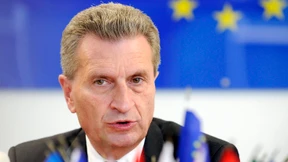 Oettinger bleibt Mitglied der EU-Kommission