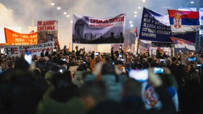 Tausende Serben protestieren gegen Abkommen mit Kosovo