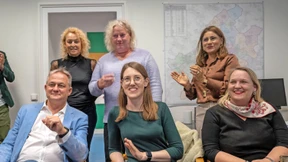 Im Frankfurter Römer gehen die Blicke nach Wiesbaden