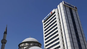 Türkische Banken locken mit relativ hohen Zinsen