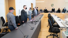 Milde Strafen für frühere Mitglieder der „Faust des Ostens“